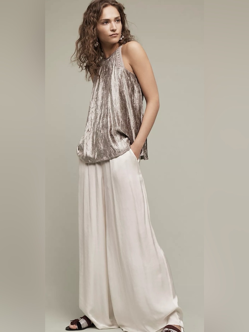 BI-NK Eyre Anthropologie Gray Crushed Velvet Halter Neck Tank Top Beaded Small - Picture 8 of 8